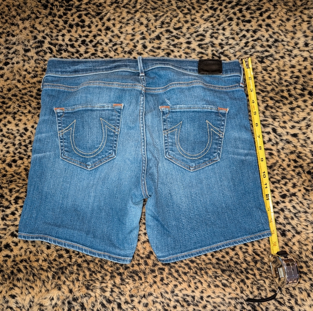 True Religion shorts